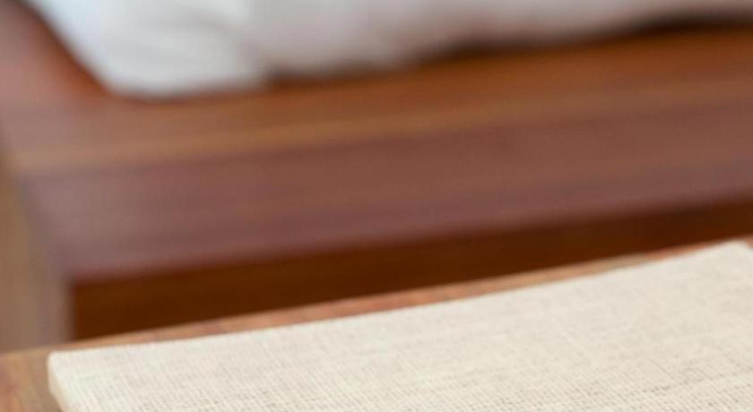 Thalassa Hotel Тау Экстерьер фото