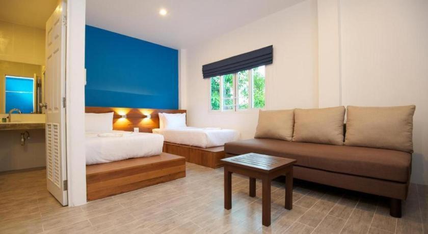 Thalassa Hotel Тау Экстерьер фото